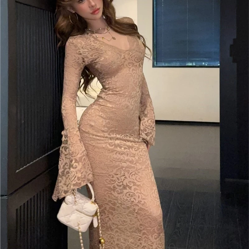 Облегающее вечернее платье-Русалка