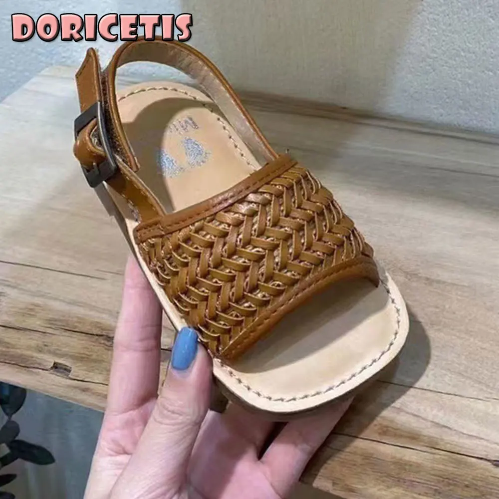 Girls Sandals Solid Color Woven Design Soft Bottom Princess Shoes Summer Children Non Slip Breathable New Casual Beach Sandals