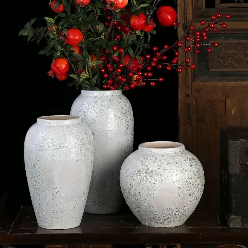 

Jingdezhen modern minimalist vase ornaments retro small fresh dried flower arrangements handmade white rough pottery jar porcela
