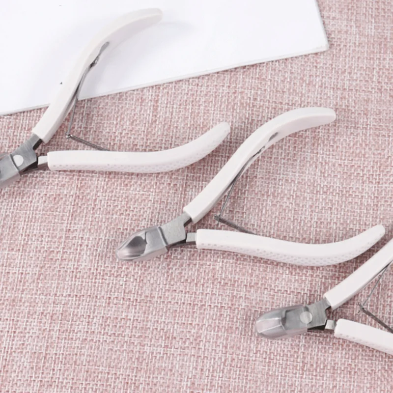 

Silicone Non-slip Handle Nail Cuticle Scissors Skin Dead Remove Pliers Pedicure Eagle Beak Pliers Nail Stainless Steel Scissors