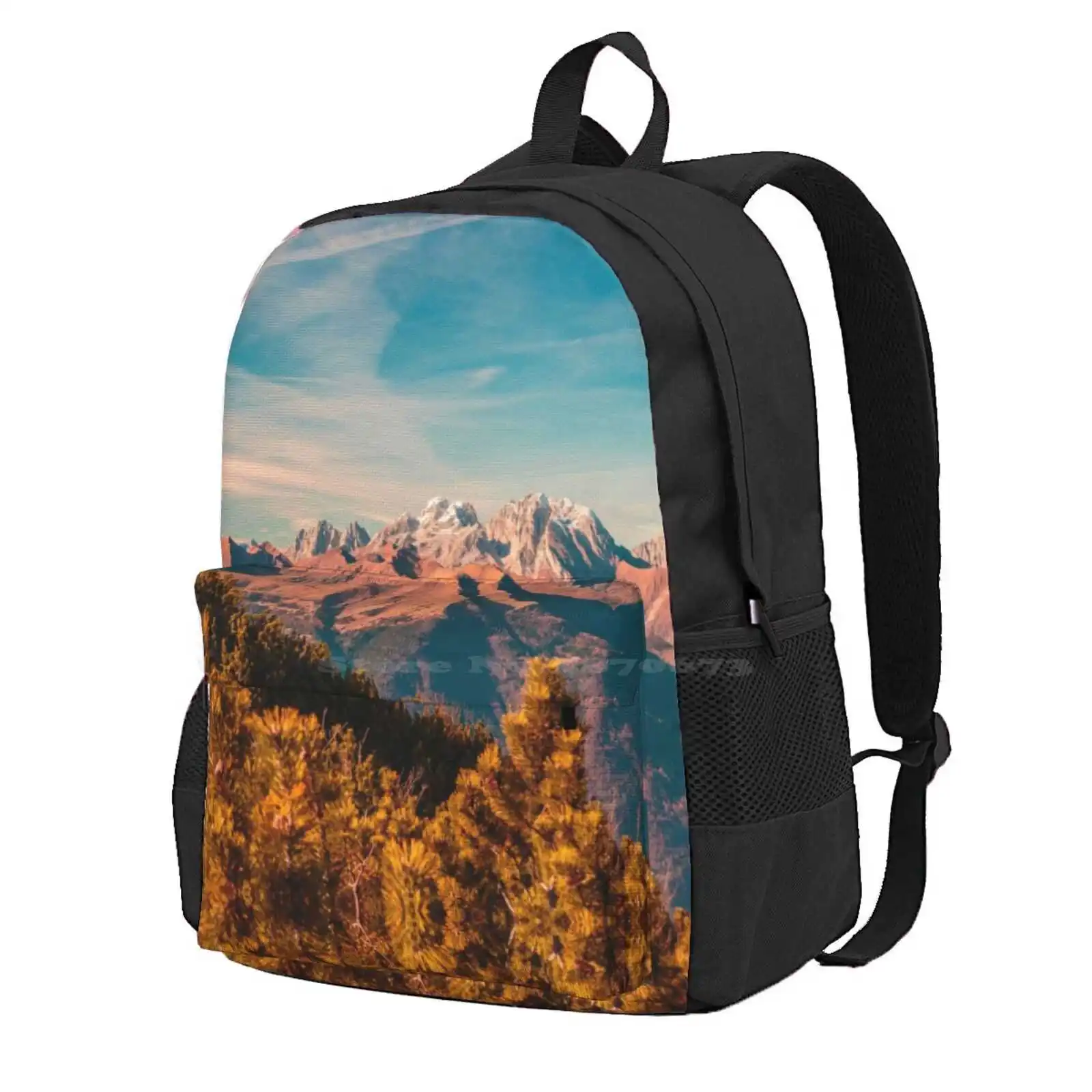 Солнечный осенний день на горе терсадиа в итальянских Альпах горячая распродажа