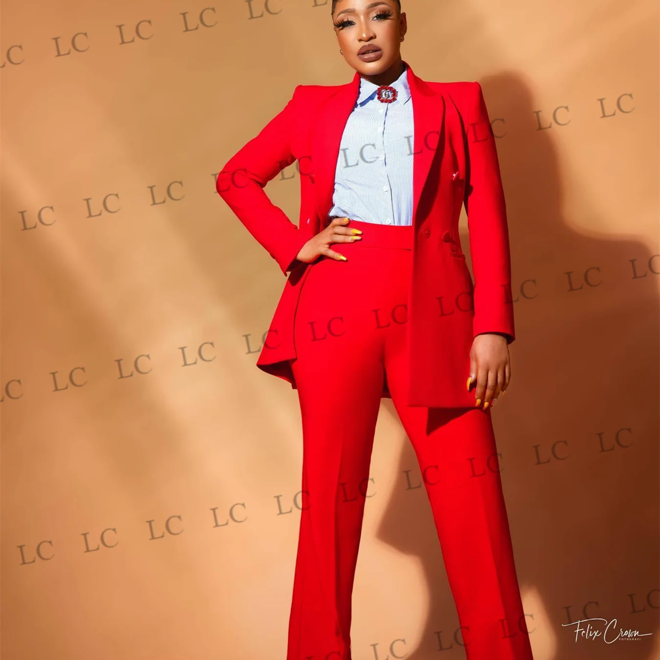 Женские костюмы из двух предметов