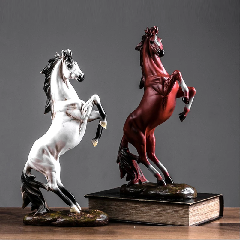 

Home Decoration Living Room Decoration Animal Sculpture Horse Ornaments Desk Decoration Christmas Decorations Figurine Resins