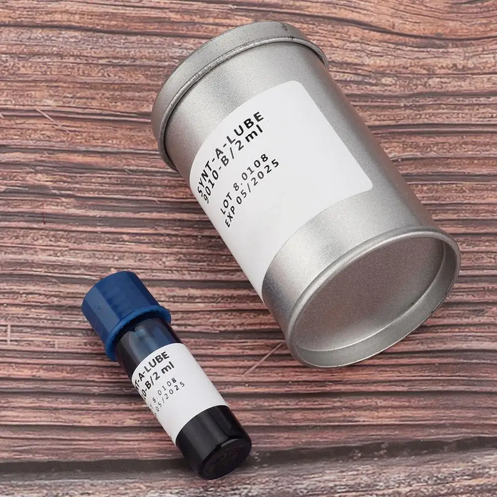 2ml Watch Movement Oil Wristwatch Pocket Watch Movement Lubricant Maintenance Maintaining Repair Tool Accessories for Watchmaker