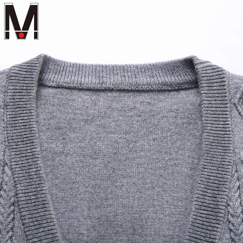 Autumn and Winter New Knitted Cardigan Fashion Men's Thickened Sweater Tank Top Daily Work Coat Knitted Sweater Tank Top