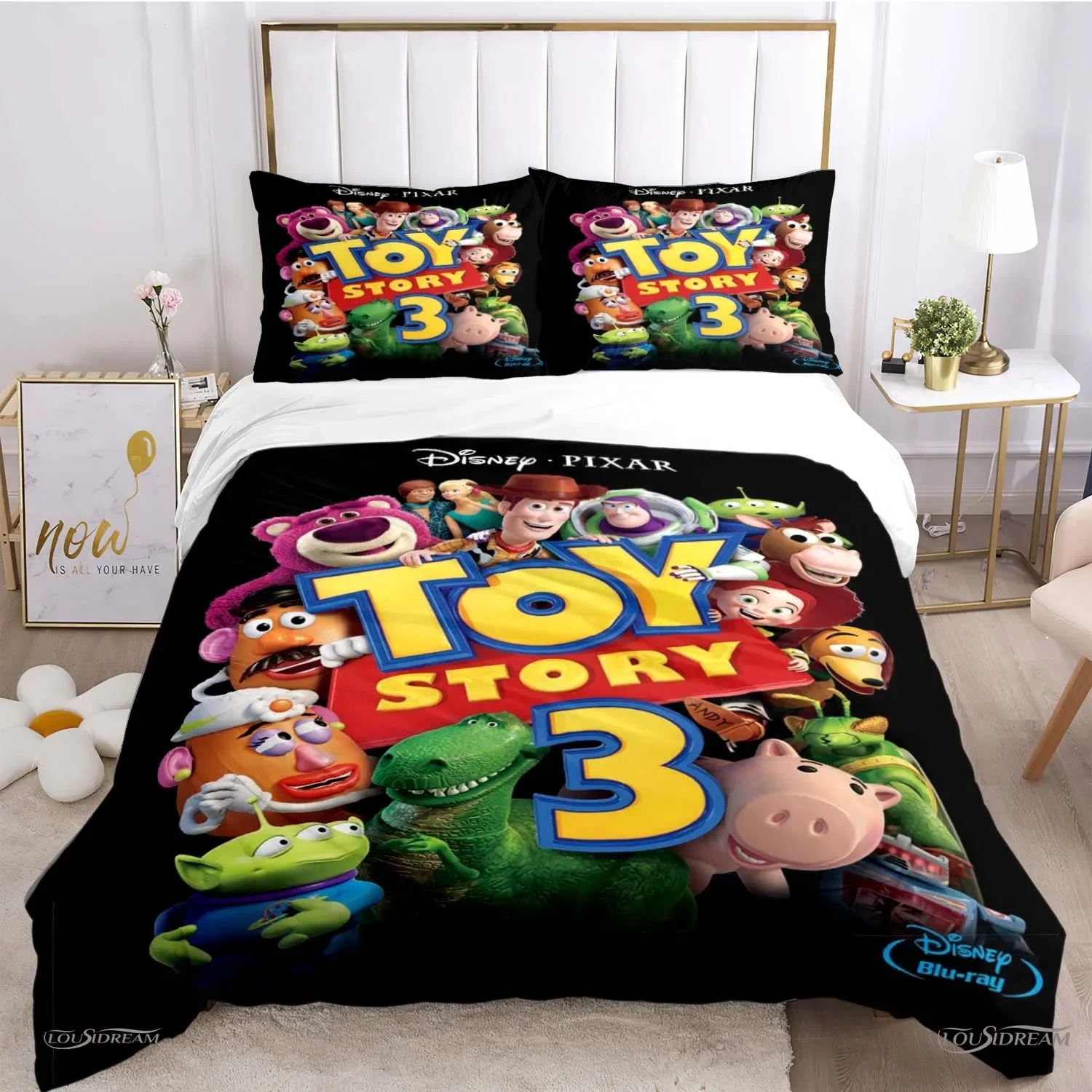 Комплект постельного белья История игрушек комплект пододеяльников разных