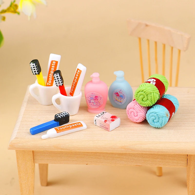 

7 шт. 1:12 миниатюрные принадлежности для кукольного домика для ванной комнаты полотенце для лица Зубная щетка набор зубной пасты шампунь акс...