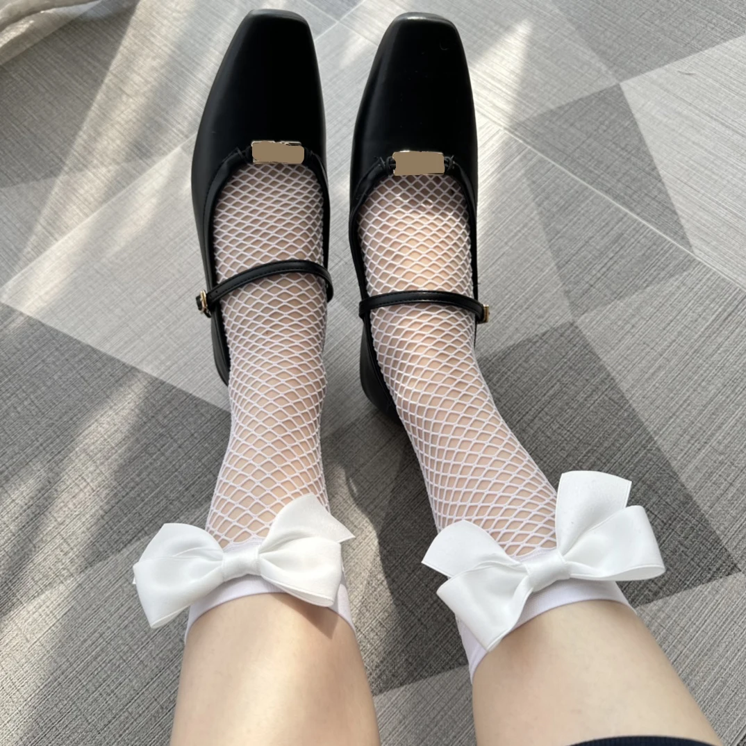 

Bows Decorated Mesh Socks For Women Sweet White Fishnet Stockings Sexy Black Hollow Short Socks Female Fashion Spring Summer