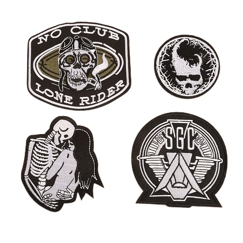 

Черно-белая классическая нашивка с вышивкой в виде черепа, высококачественные аксессуары для одежды, значки, вышитые тканевые наклейки, пат...