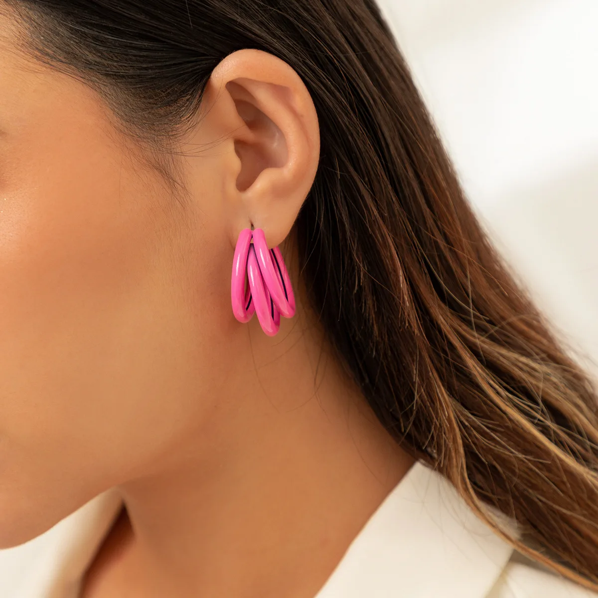 

Multi Layers C Shape Studs White Fuchsia Blue Color Women Female OL Stud Earring Accessories