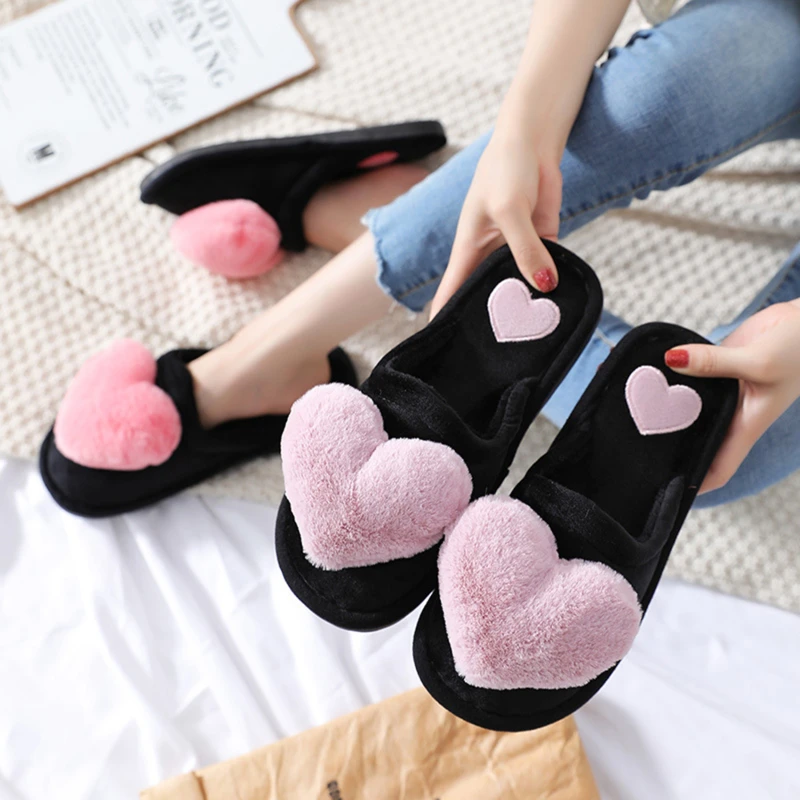 

Ladies Winter Plush Slippers Black Patchwork Heart Slippers Women Warm Indoor Non Slip Floor Slippers