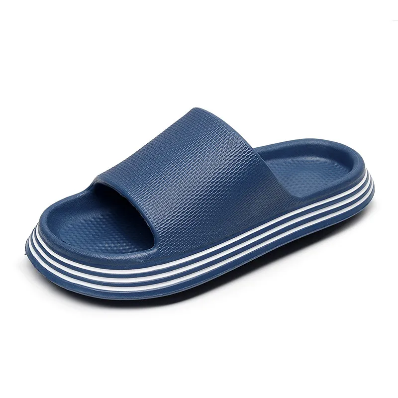 

Men Summer Non-Slip Outddoor Slippers Brand Men's Casual Beach Slippers Fashion Men Slip On Shoes Man Soft Black Home Flip Flops