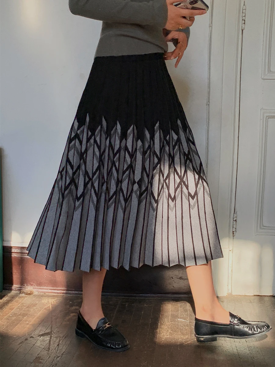 

Autumn Knitted Pleated Midi Skirt Woman Winter Elastic High Waist Vintage Geometric Harajuku A-line Skirt Female Mujer Faldas