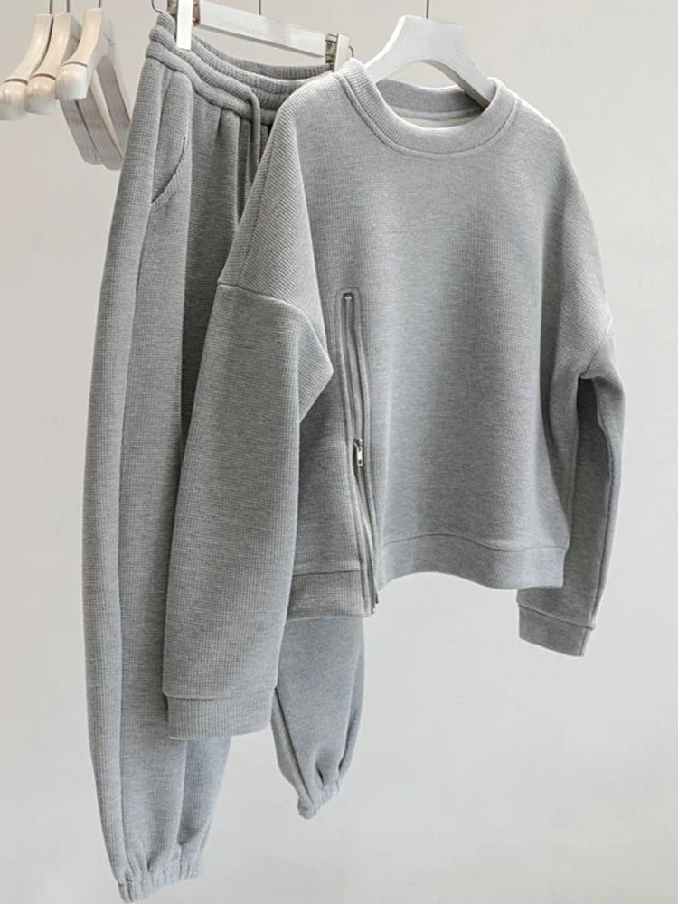 Спортивный костюм женский из 2 предметов Свитшот и брюки большого размера