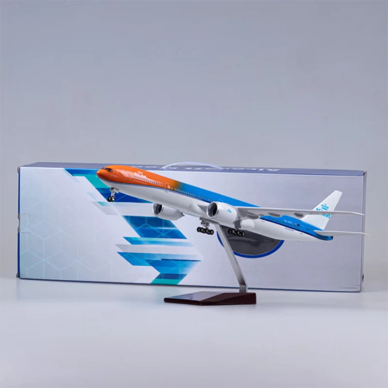 Модель самолета B777 KLM Air Airlines 1/157