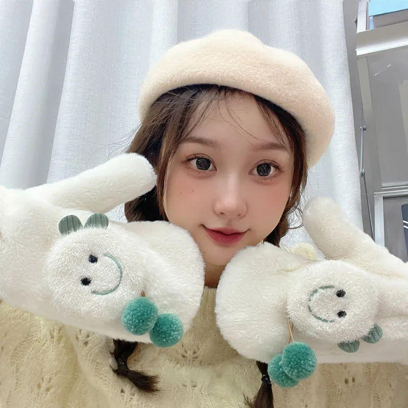 

Gloves Female Winter Cute Korean Version Smiley Face Doll Plus-Thickened Student Rides Warm Driving Full Finger Winter