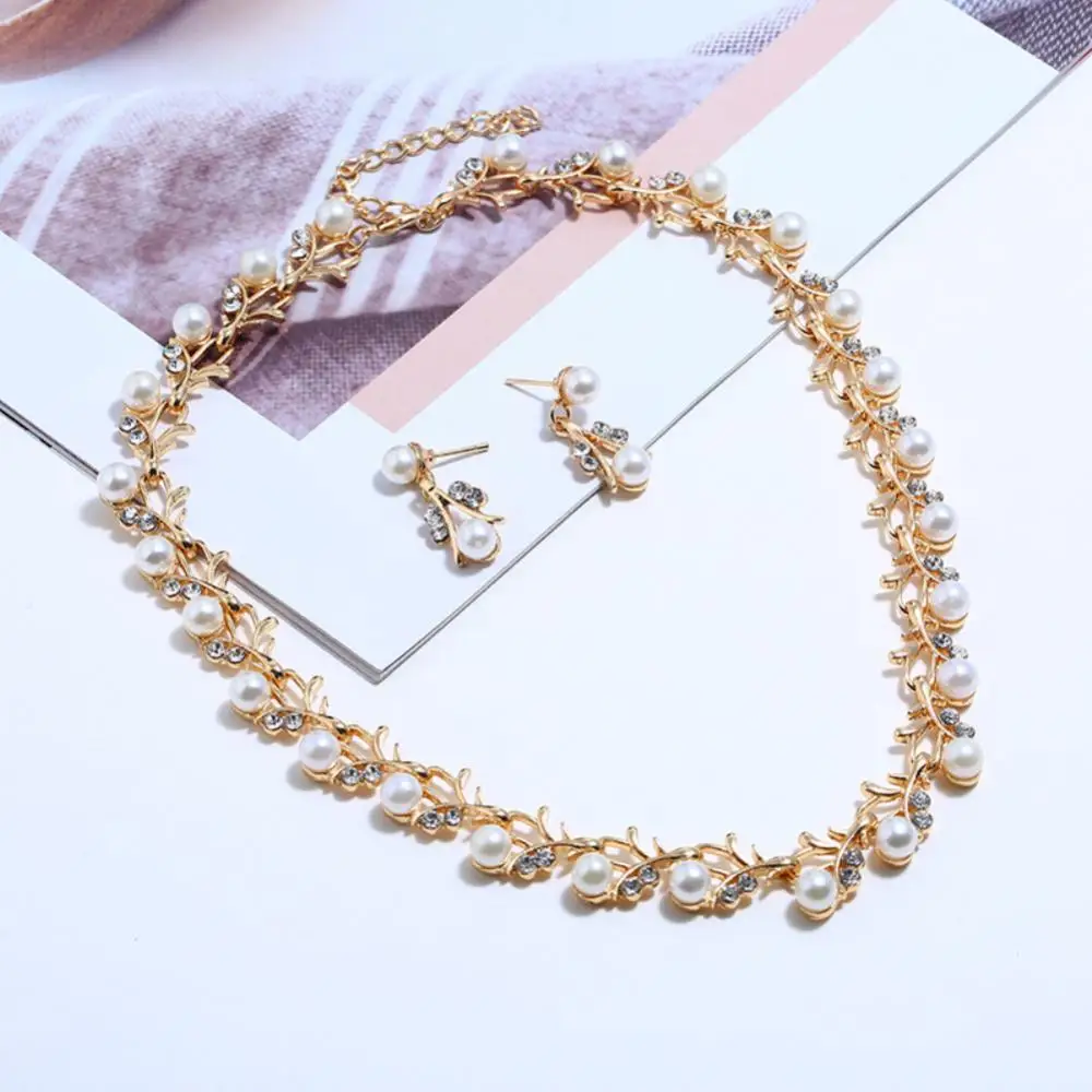 

Bracelet Necklace Earrings Elegant Rhinestone Gift Faux Pearl Bridal Jewelry Gift