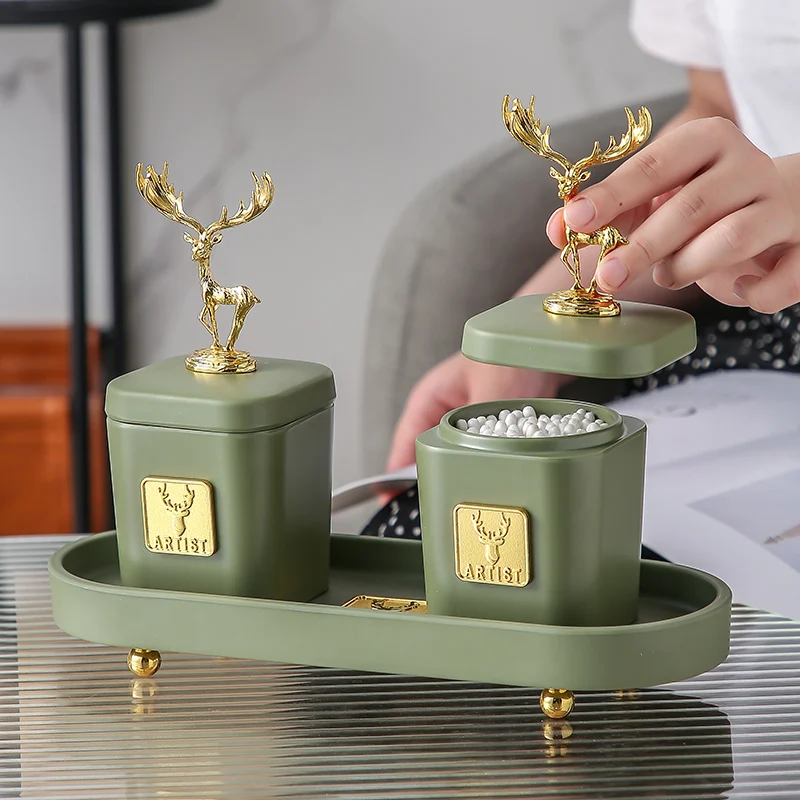 

Банка для хранения с крышкой и держателем для Зубочисток