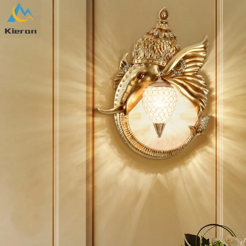 

Американский современный светодиодный настенный светильник со слоном и кристаллами, прикроватная лампа для спальни, кабинета, ресторана, о...