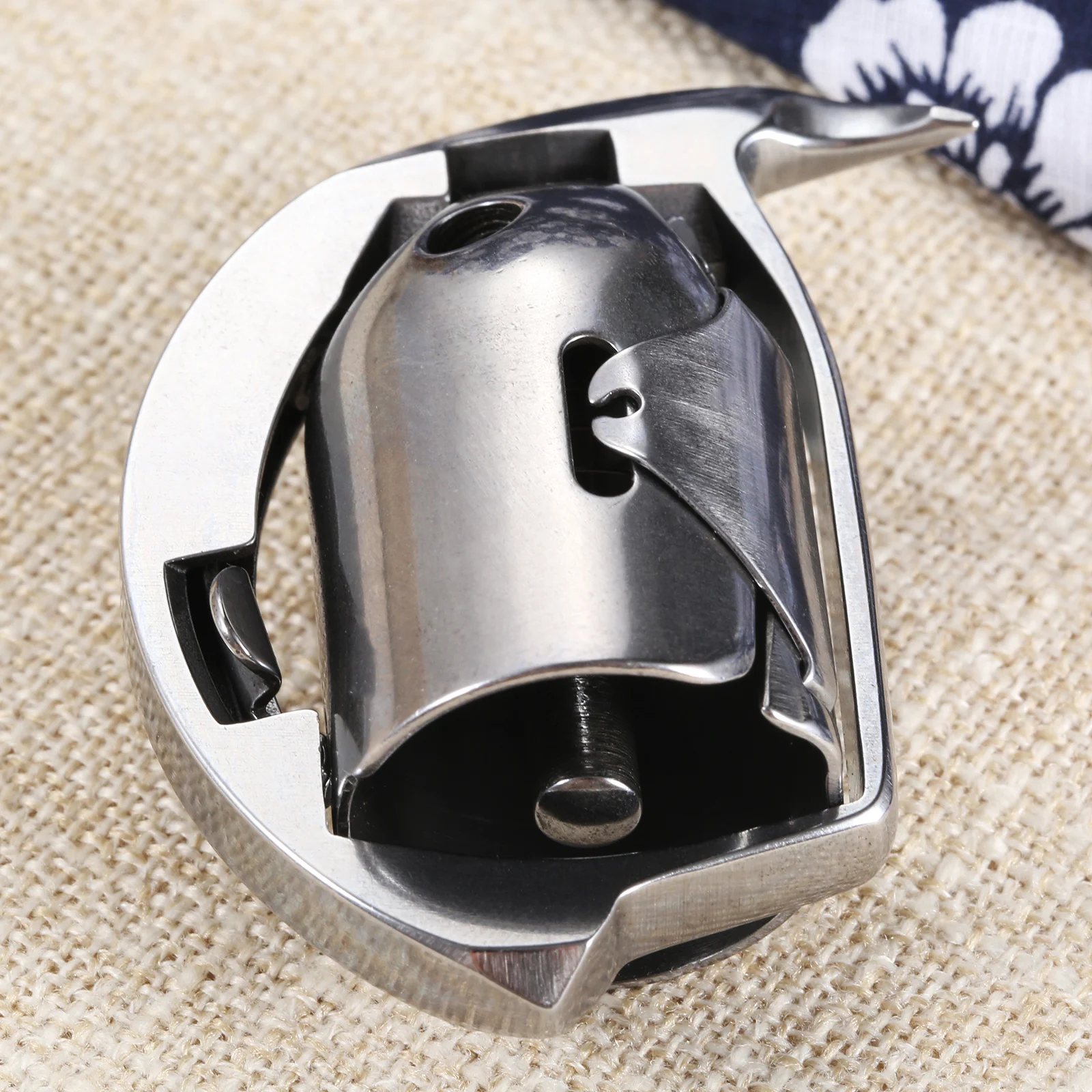 Яркий крючок для детской модели 203 204 205 166 266 366 JUKI 441 номер детали HAD-204 1 шт.