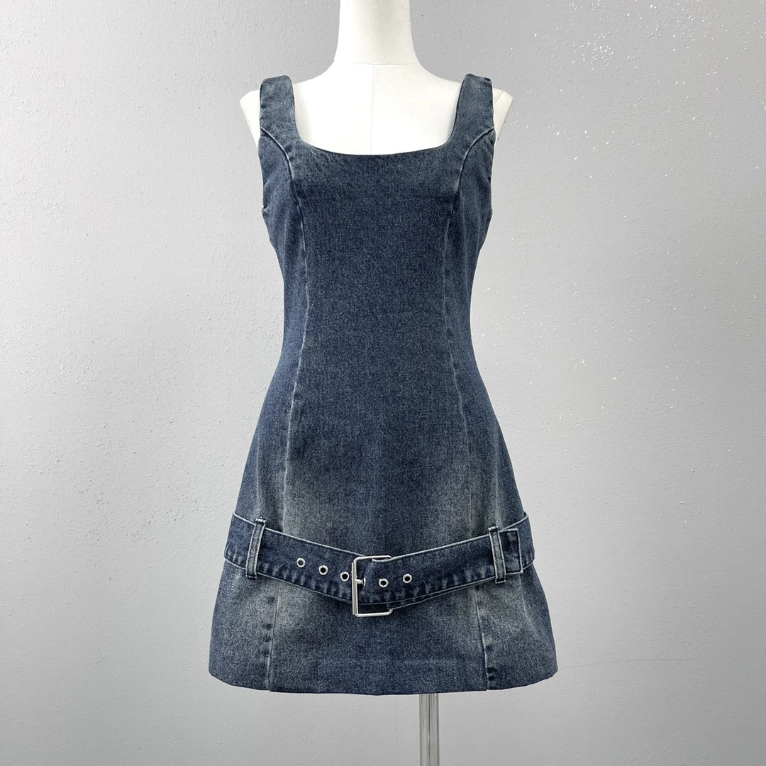 

2023 Denim waist dress, light and thin and age reduction and retro thin and will not wrap the body
