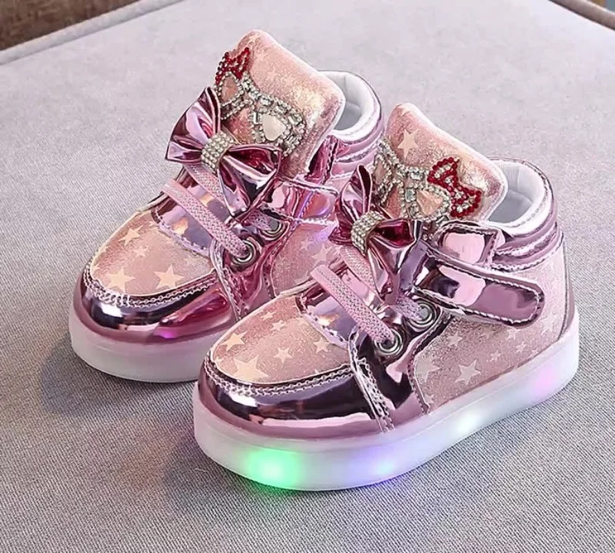 

Новейшие модные блестящие спортивные кроссовки для девочек, детские повседневные кроссовки со светодиодной подсветкой