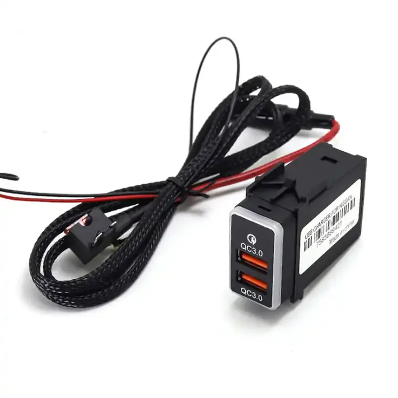 Автомобильное быстрое зарядное устройство для планшета с двумя USB-портами