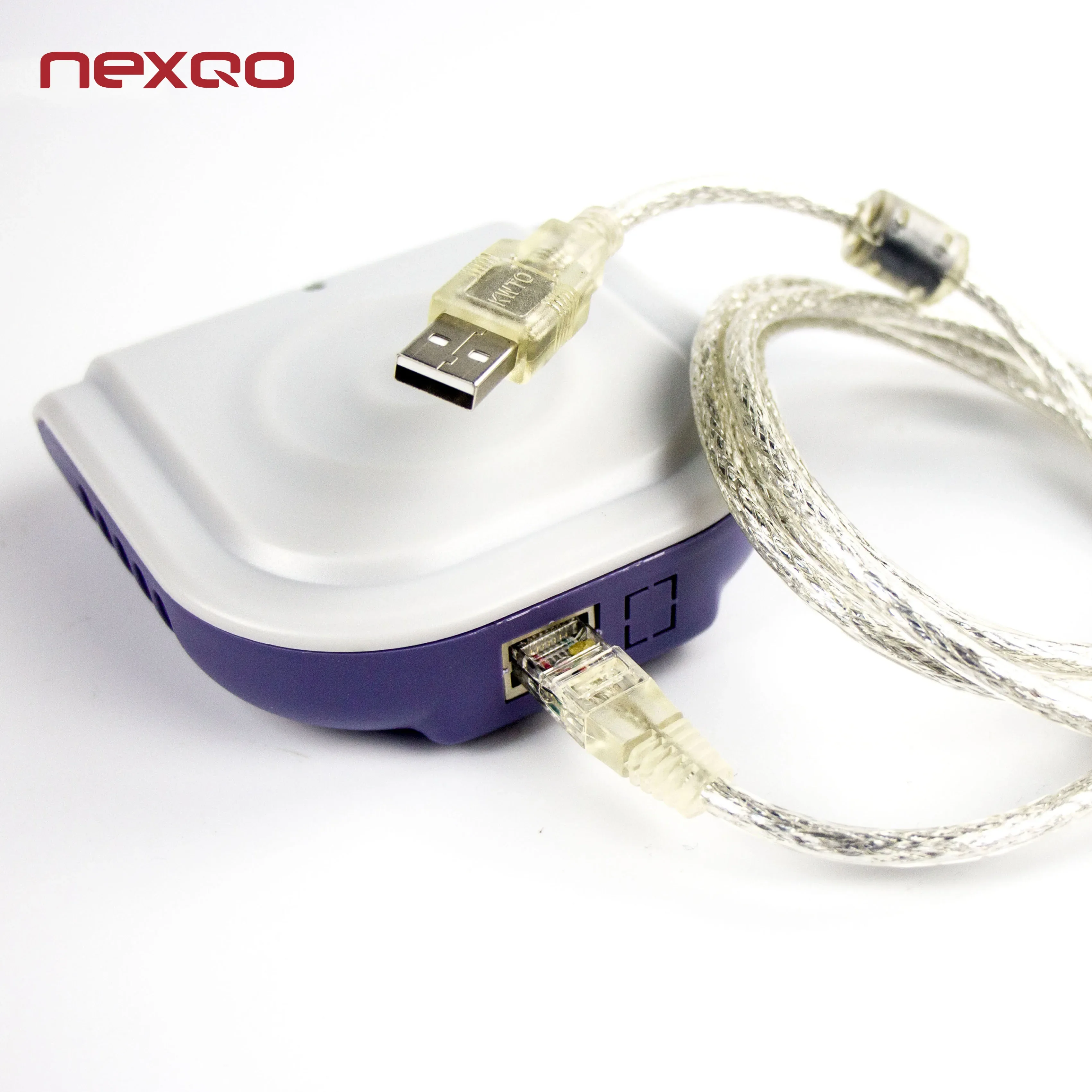 Считыватель кредитных карт с радиочастотной идентификацией для