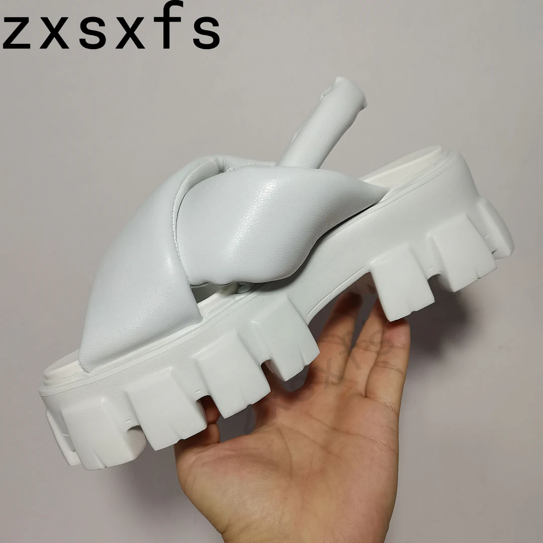 Neue Dicken sohle Plattform sandala женская черная белая ПЗУ сандален повседневная пряжа оптовая