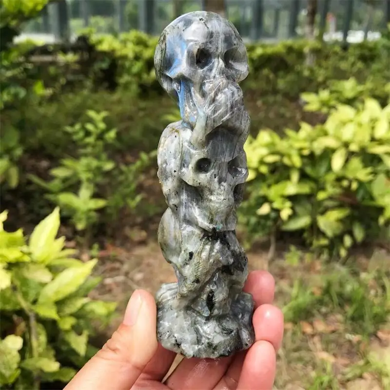 

12cm Natural Labradorite Skull Carving Polished Statue Healing Fengshui Reiki Gemstone Crafts For Wicca Decoration 1pcs