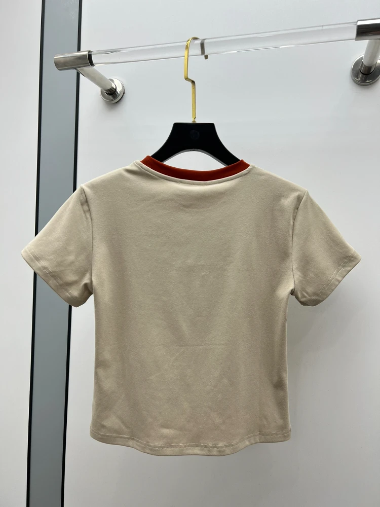 

2023 new summer autumn high quality leisure fashion printed tight top women's blouse sexy slim round neck short-sleeved T-shirt.