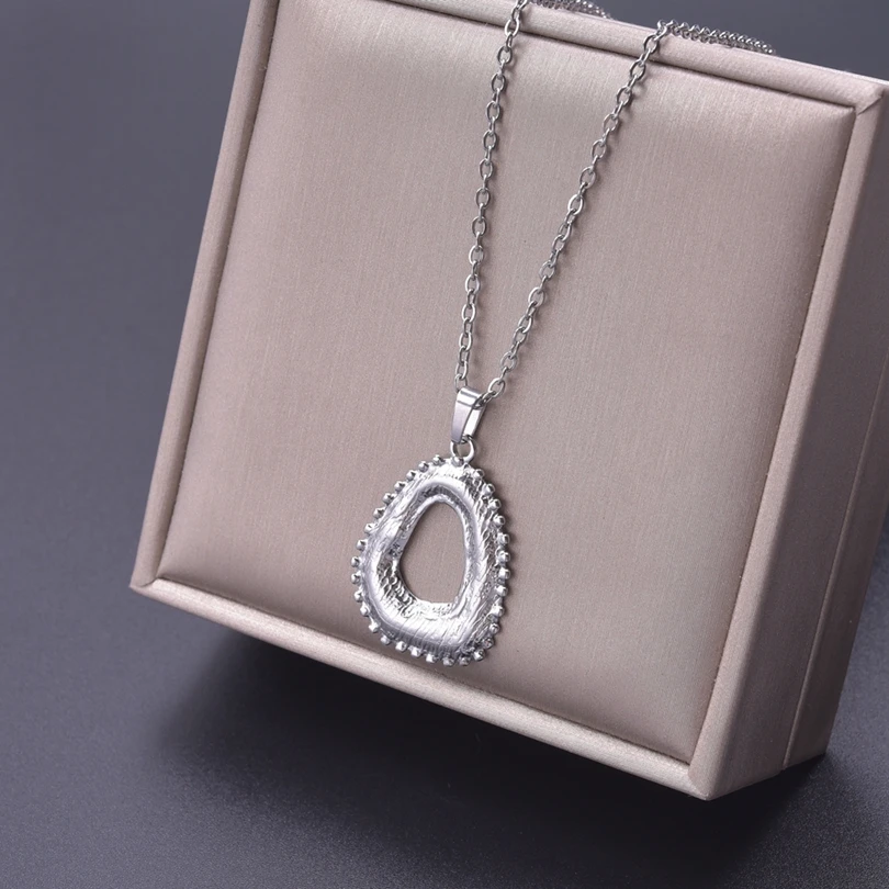 1 шт. Необычные Ожерелья неправильной формы для женщин и мужчин полый кулон