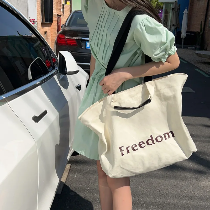 

2023 Корейская версия простая и универсальная женская сумка через плечо на одно плечо Вместительная женская Холщовая Сумка-тоут