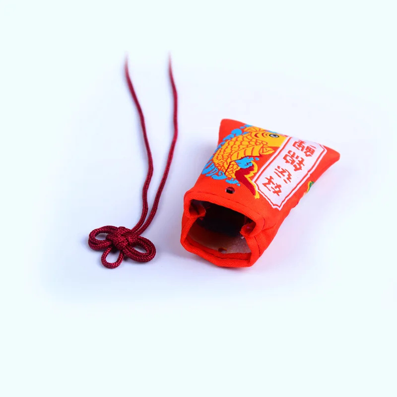 Японская красная сутекина Omamori с пожеланиями для успеха в любви безопасности и
