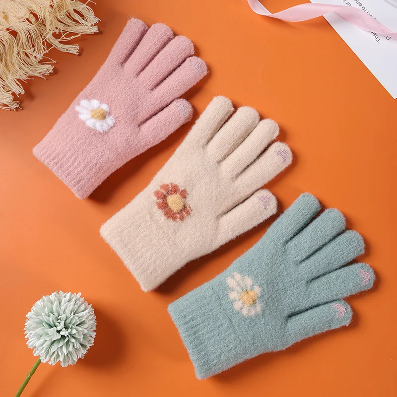 

New Autumn Winter Ladies Plush Women's Gloves Warm Knitted Touch Screen Thickening Girl Cartoon Flower Pattern Mittens
