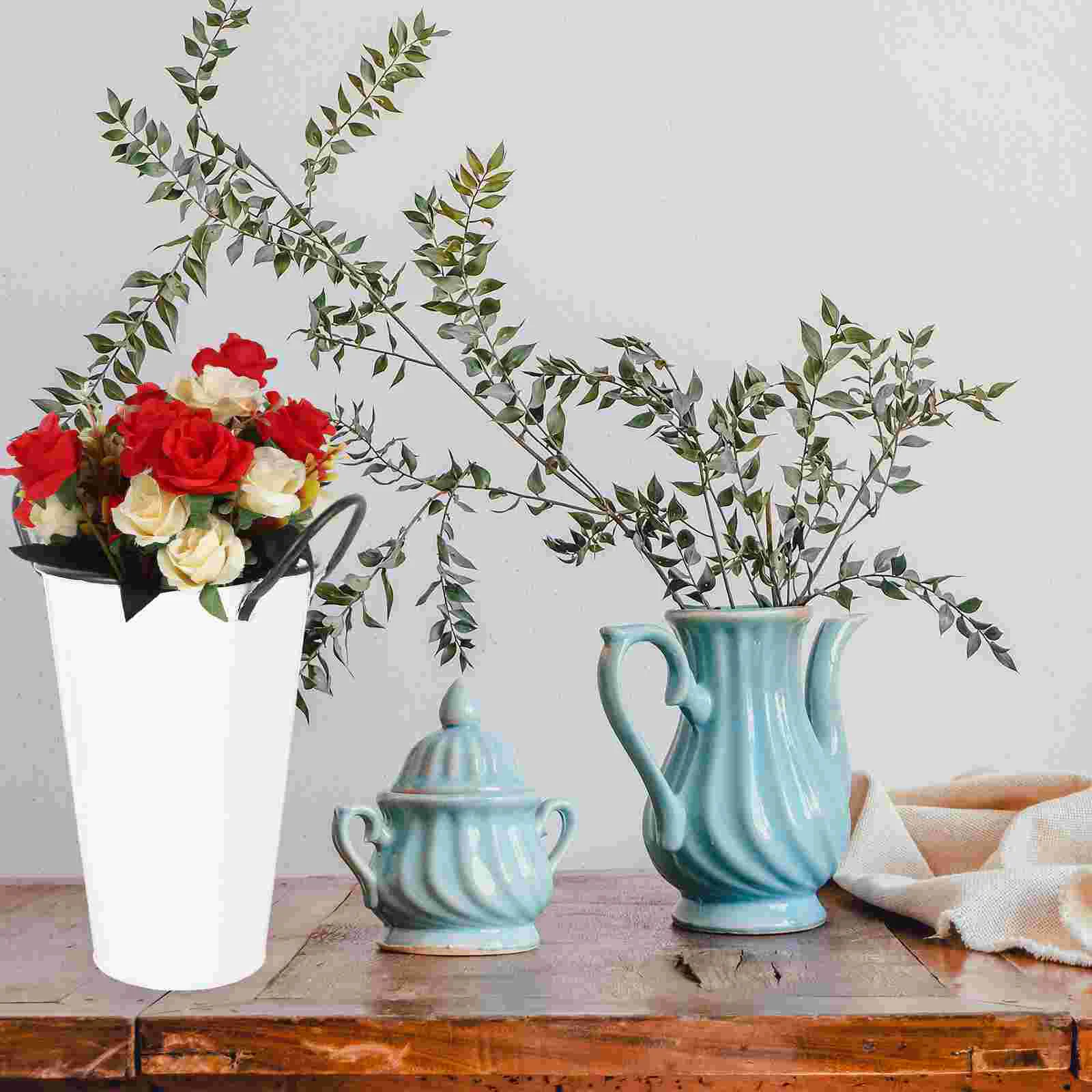 

Rustic Flower Jugs Iron Vase Decor Indoor Retro Pot Decorative Arrangement Country Metal Bucket