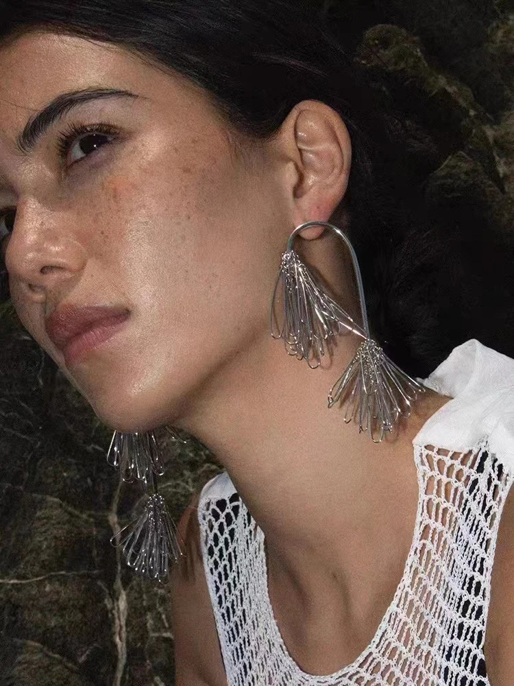 

Женские серьги с кисточками и двойными иглами, большие ювелирные украшения из меди и золота, лето 2023