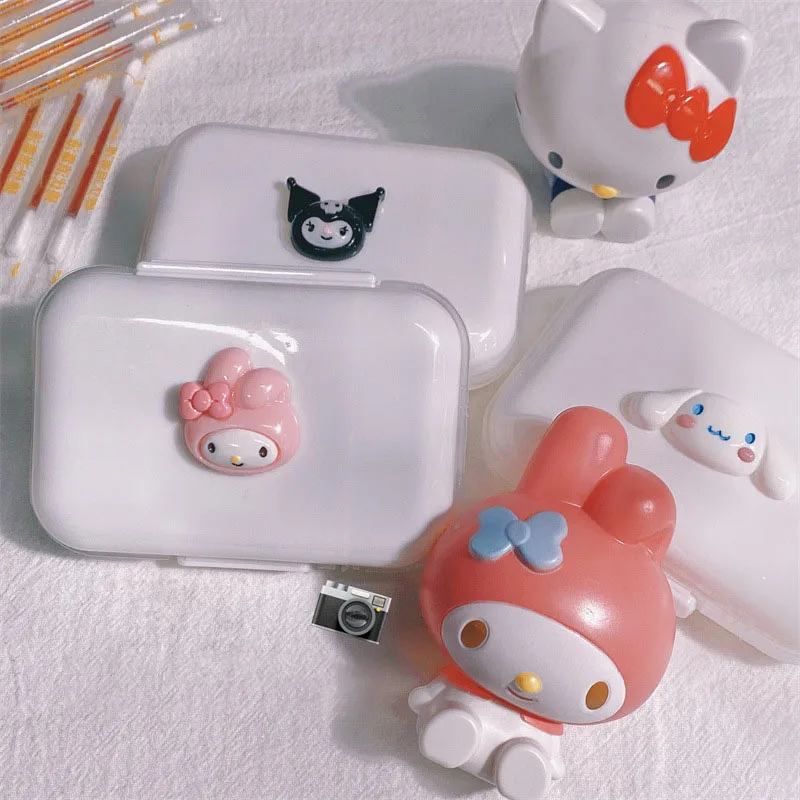 

Kawaii My Melody Cinnamoroll Kuromi Gemini Sanrio плюшевая мультяшная Милая портативная коробка для таблеток аниме плюшевые игрушки для девочек подарок на день р...