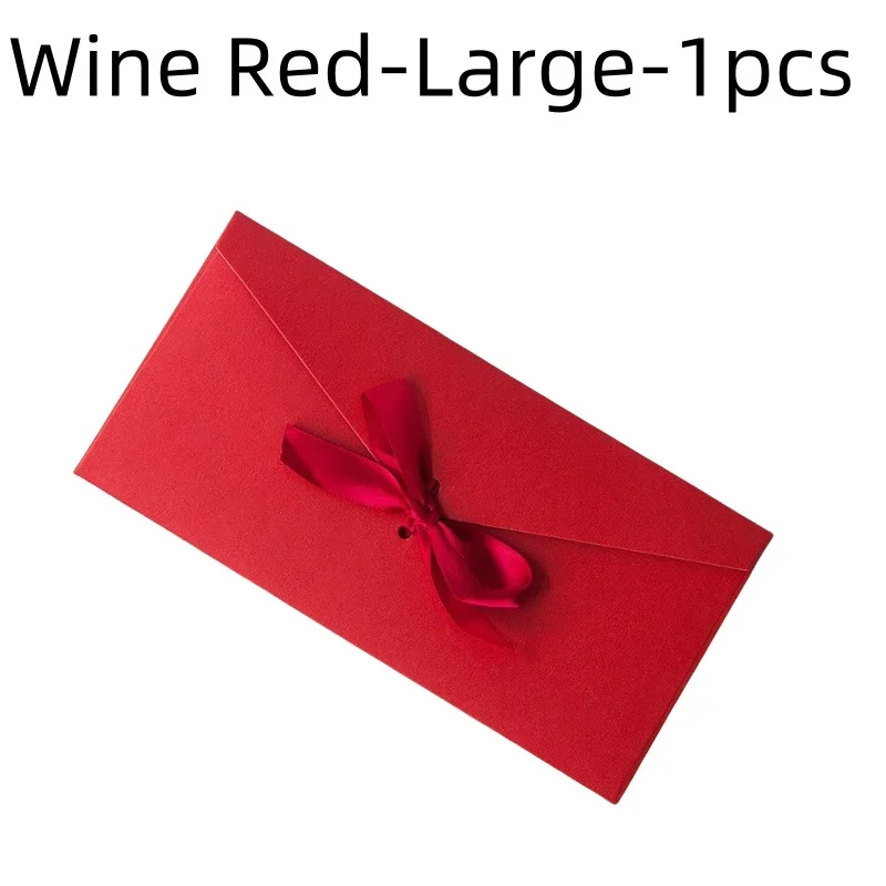 

Конверты из крафт-бумаги с лентой