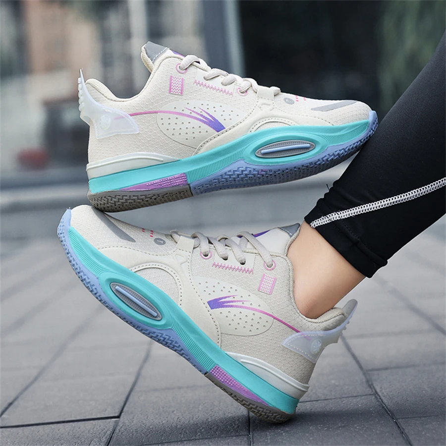 New Basketball Shoes for Kids Breathable Cushioning Non-Slip Outdoor Sport Shoes Gym Training Athletic Basketball Sneakers Boys