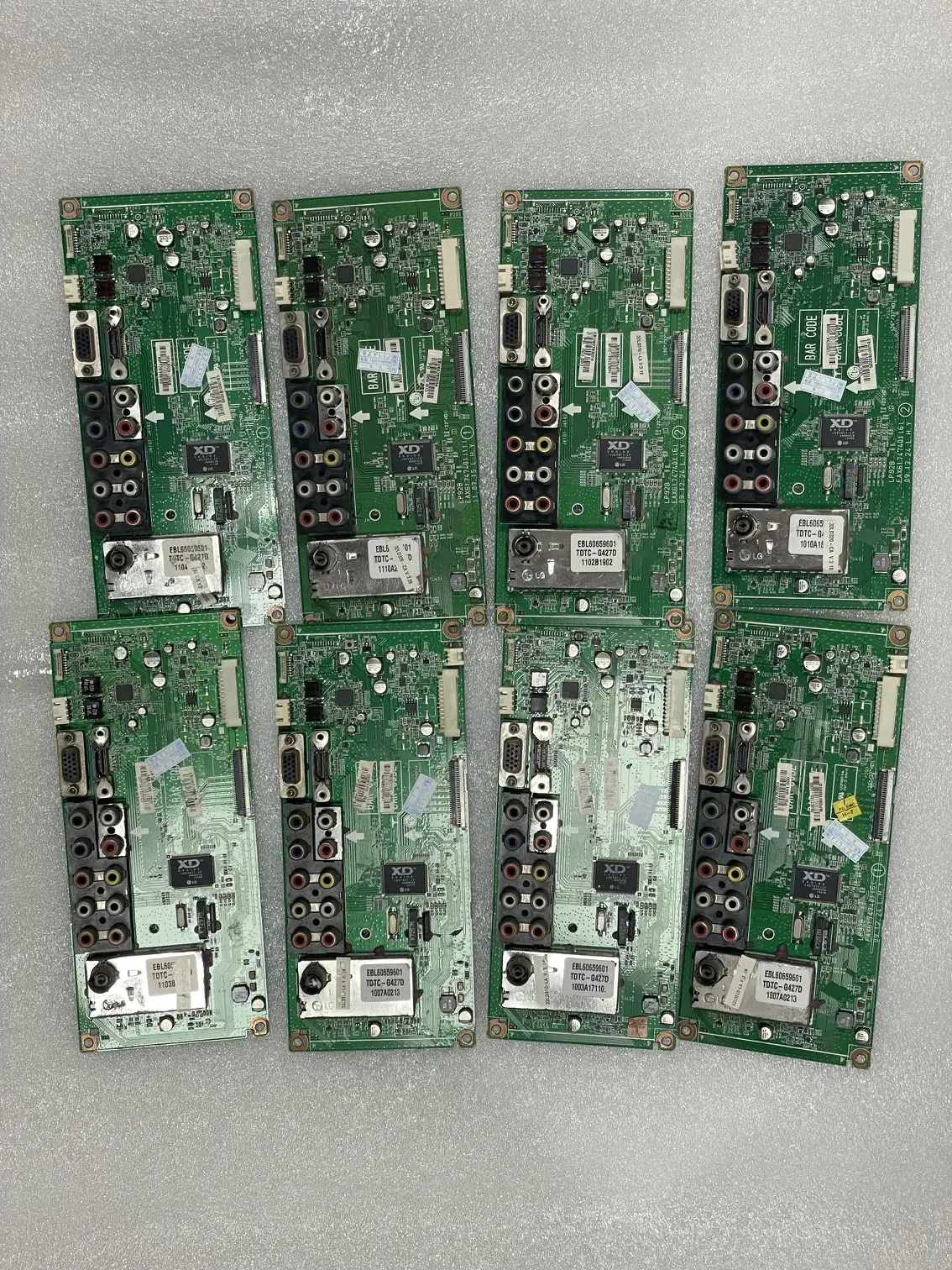 100% протестированная доставка для материнской платы 32LD320-CA EAX61747401 с экраном LC320WXE