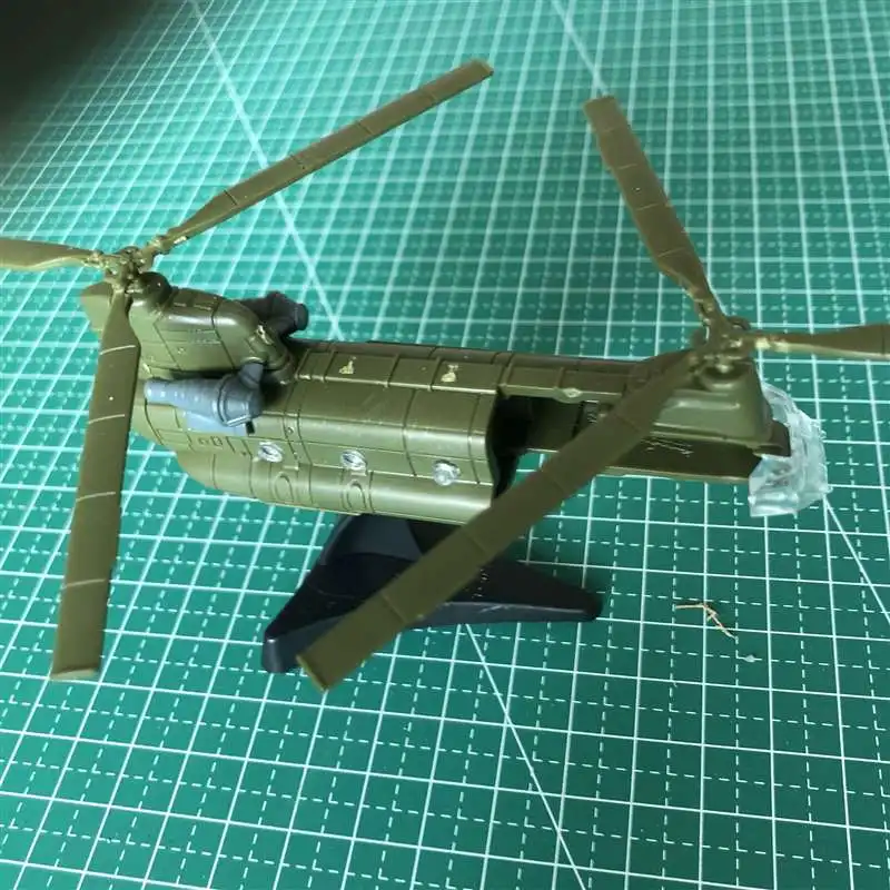 

1:72 Finished Fighter Defective A Part Is Missing