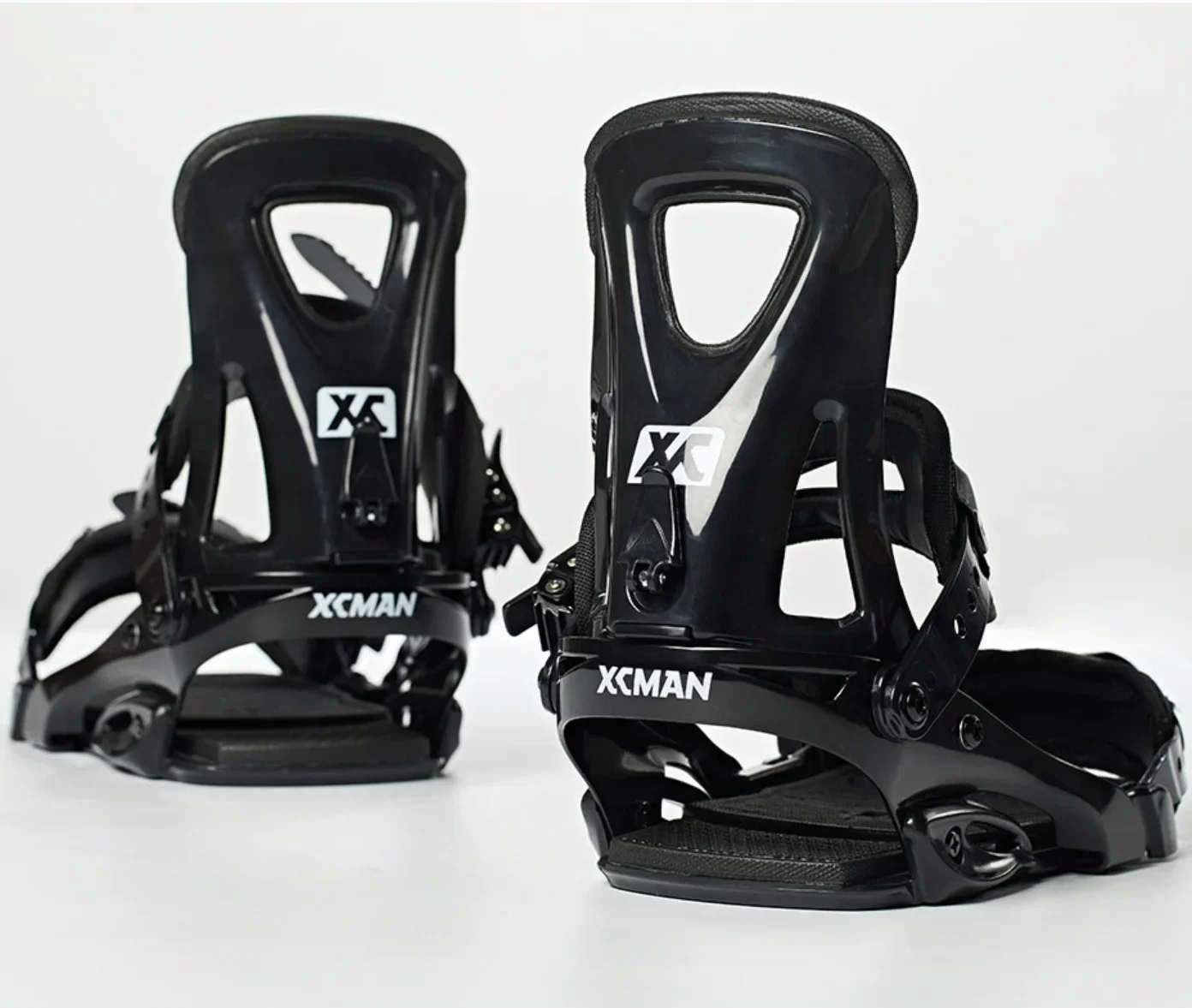 Регулируемые легкие крепления для сноуборда Union M L белого цвета