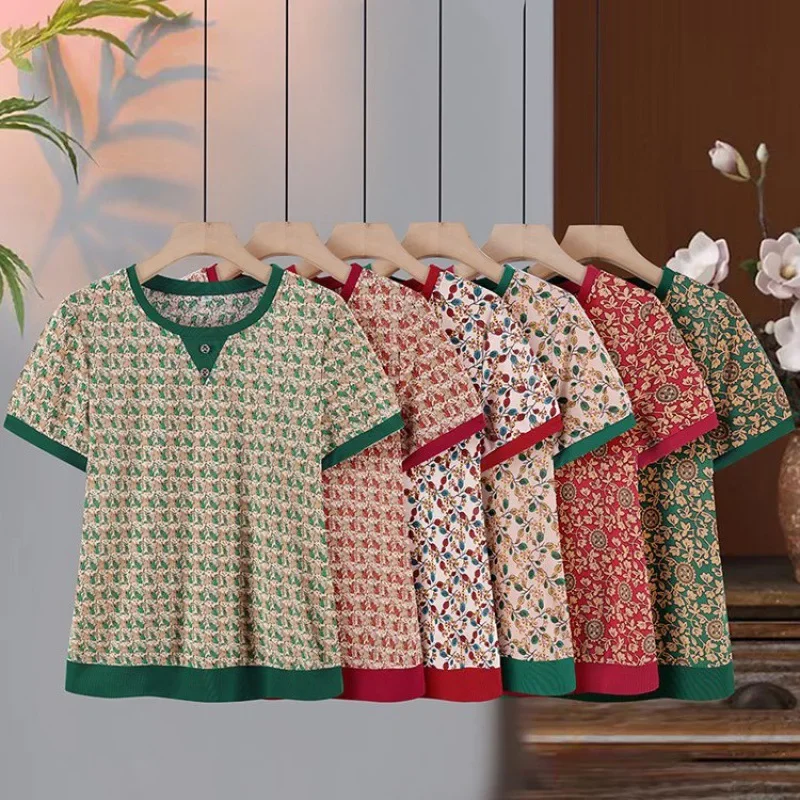 Элегантная утягивающая футболка с короткими рукавами и цветочным принтом