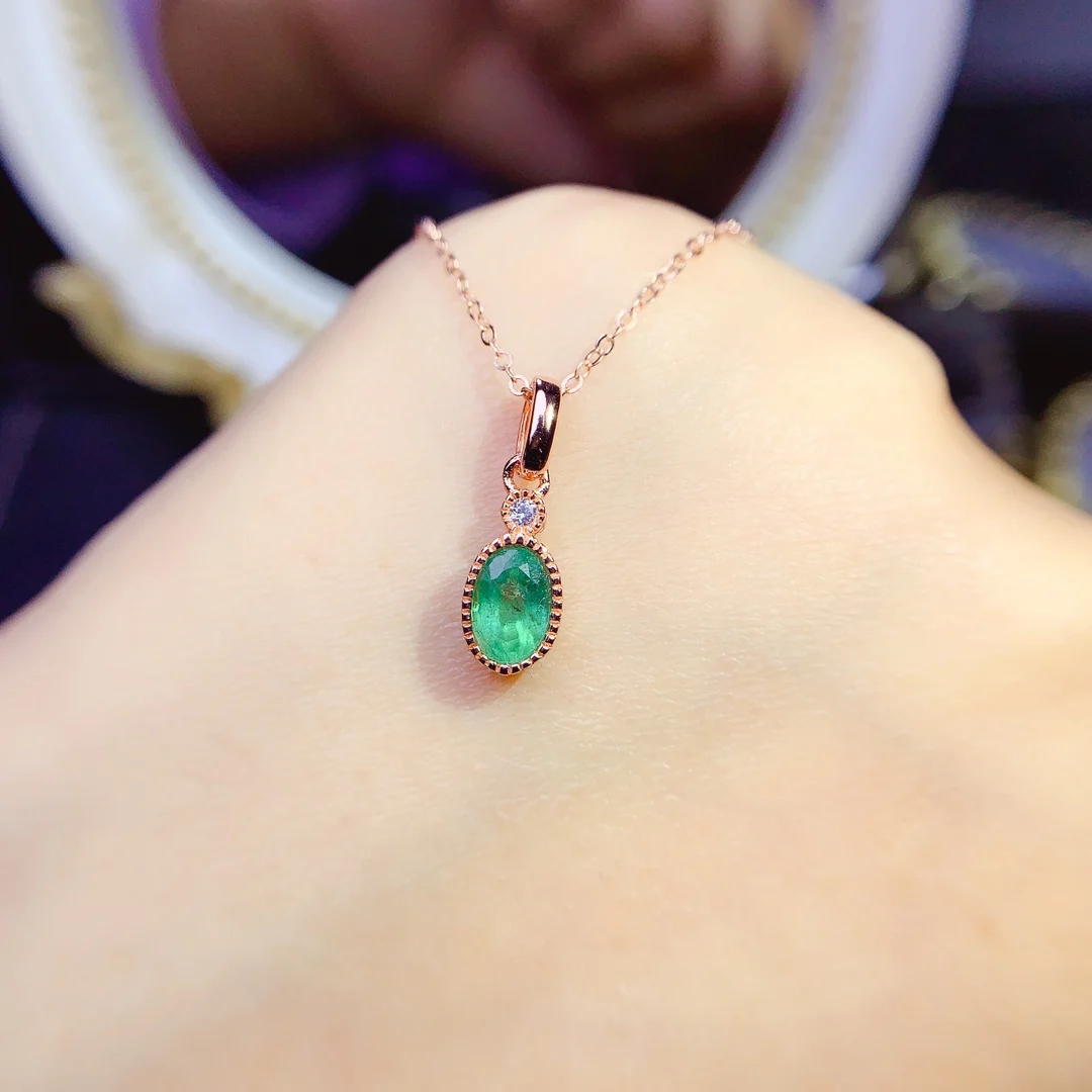 Женский кулон из серебра 925 пробы с натуральным изумрудом