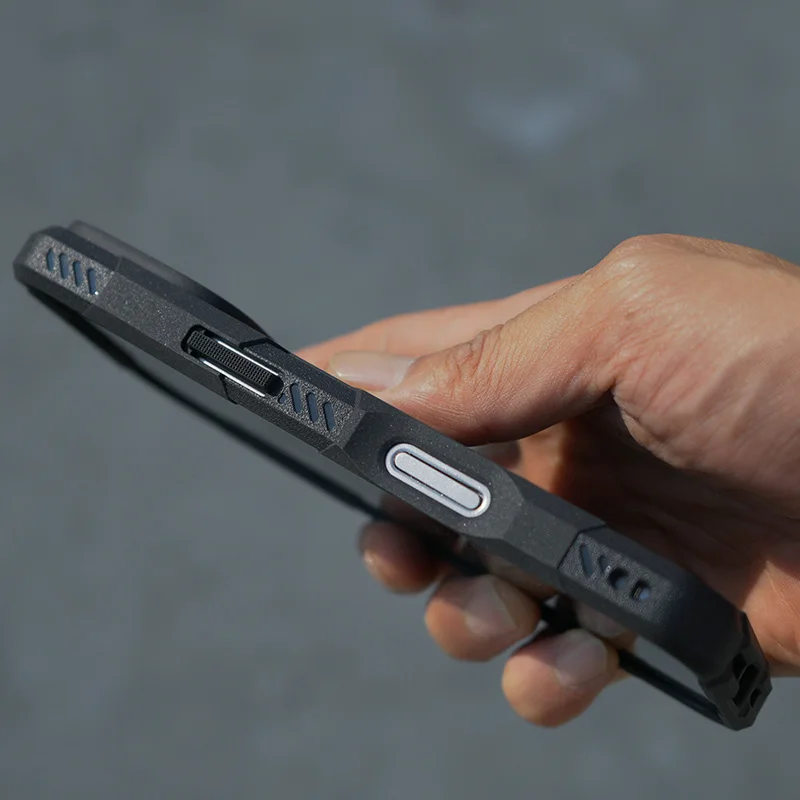 FATBEAR [для Apple iPhone 16 / Pro MAX/Plus] тактический военный класс Прочный противоударный