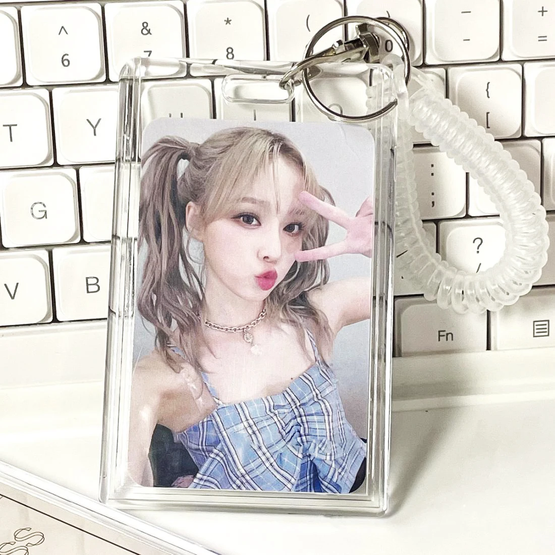 

Держатель для фотокарток Kpop Idol