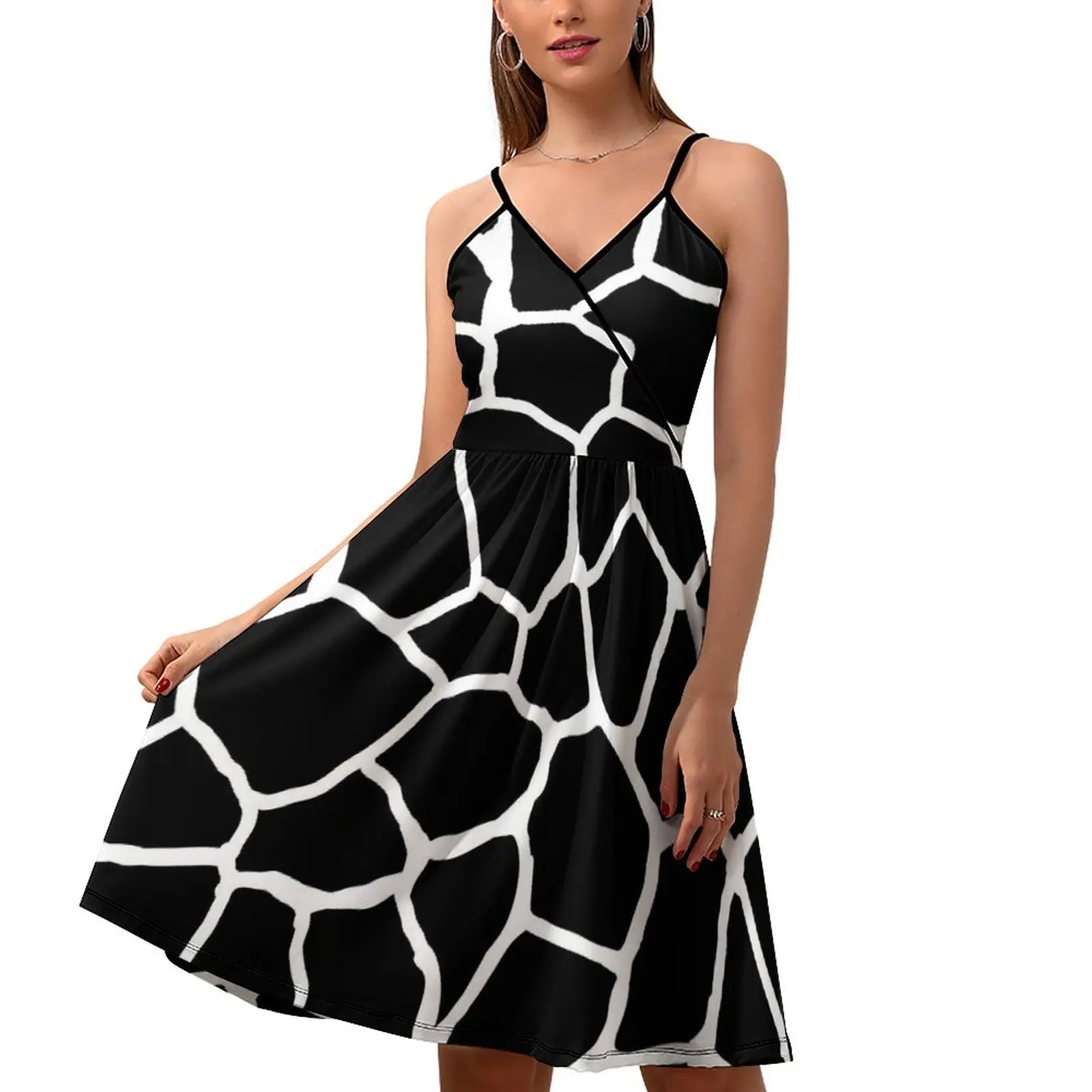 

Black And White Giraffe Dress Animal Spots Print Elegant Dresses Street Wear Casual Dress Spaghetti Straps Oversize Vestidos