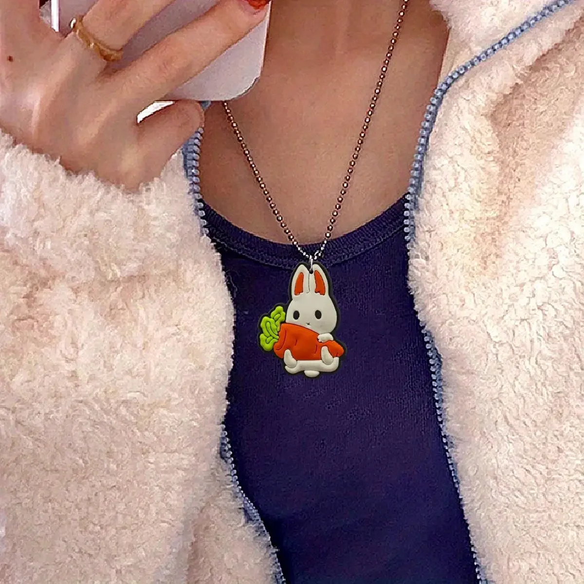 Amazon Белый Кролик Мини Шарик Ожерелье Высококачественный FeelNiche Дизайн