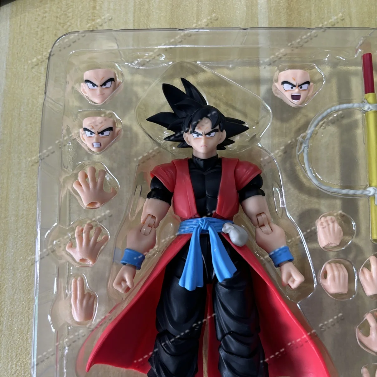 Фото В наличии: Фигурка Dragon Ball Demoniacal Fit DF SHF Гоку Time Vanguard Trump Card Legendary Berserker, модель игрушки, подарок №4
